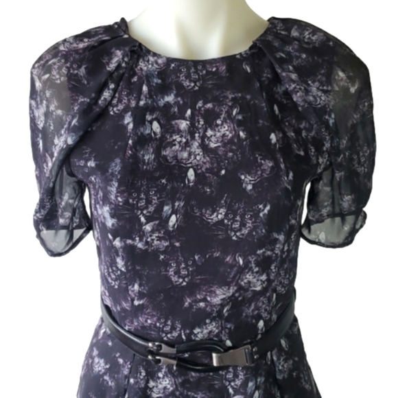 Lion Animal Print Peasant Poof Sleeve Backless Dress - Picture 3 of 15